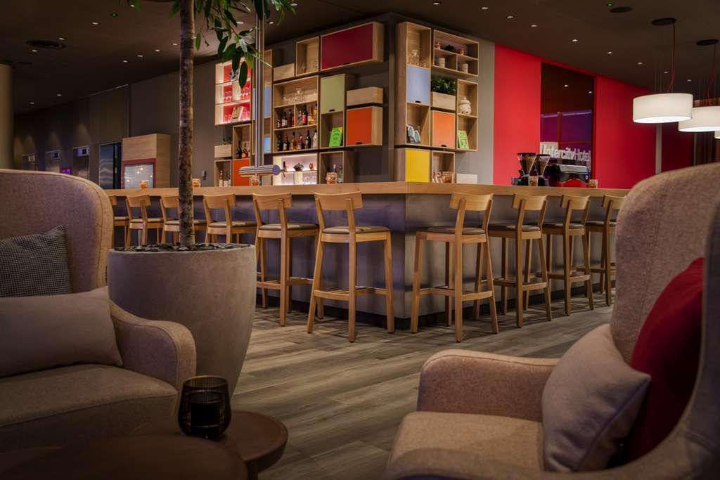 Intercityhotel Amsterdam Schiphol Airport Hoofddorp Restaurant photo